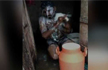 Man bathes in 35 litres of Milk in price protest, also washes cattle